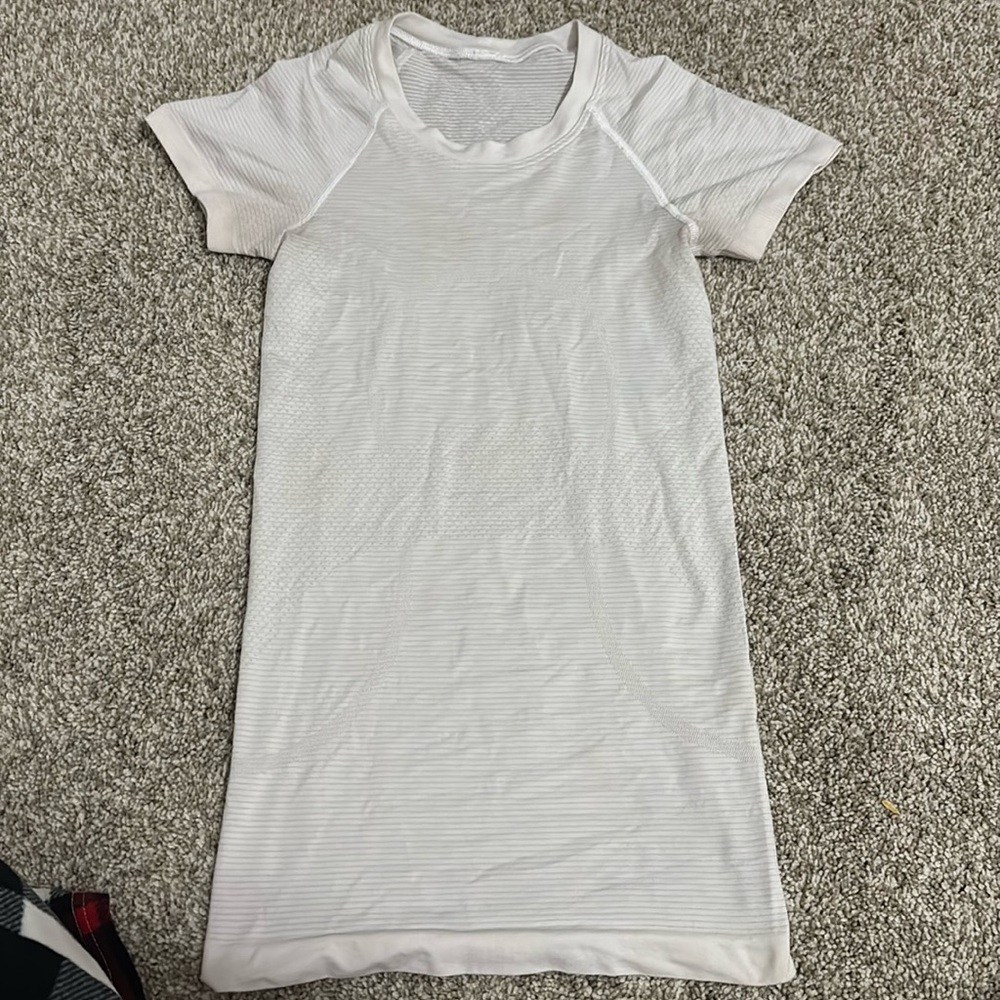 lululemon white swiftly tech